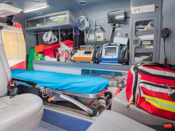interno di un'ambulanza